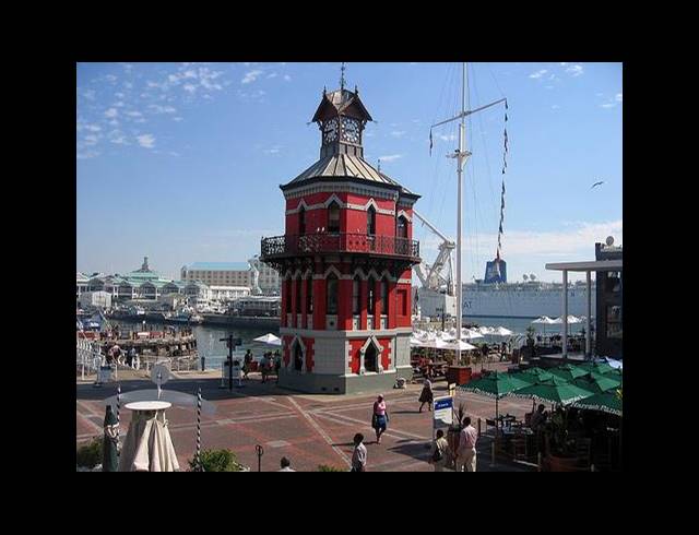 152M² OFFICE TO LET IN WATERFRONT